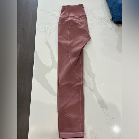 Lululemon run tight - Picture 2 of 7